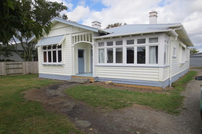 Photo of property in 10 Limbrick Street, Terrace End, Palmerston North, 4410