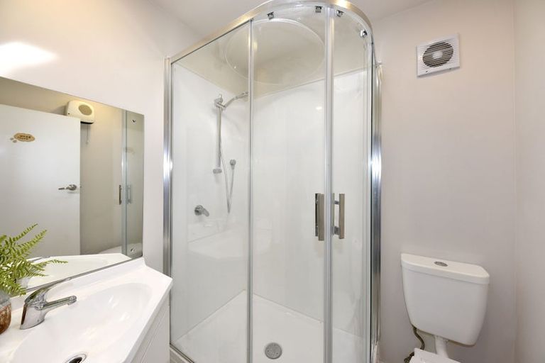 Photo of property in 4/140 Waimairi Road, Ilam, Christchurch, 8041