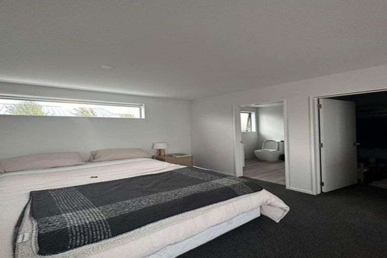 Photo of property in 2/368 Hereford Street, Linwood, Christchurch, 8011