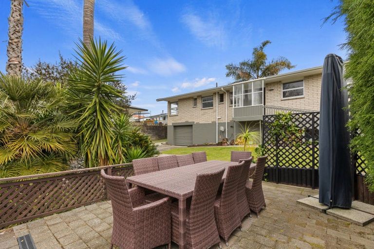 Photo of property in 10 Mountbatten Place, Te Puke, 3119