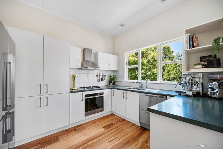 Photo of property in 44 Hamilton Road, Hataitai, Wellington, 6021