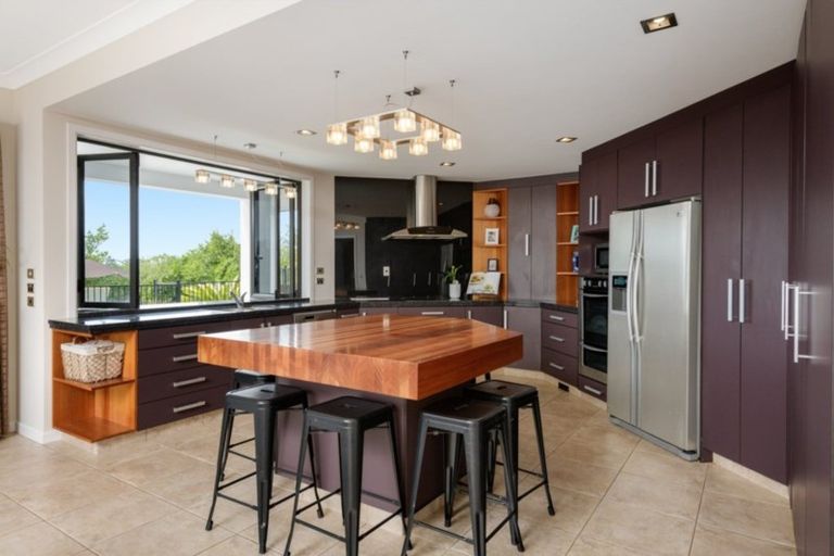 Photo of property in 77 Norm Freeman Drive, Te Puke, 3119