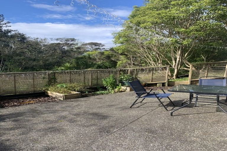 Photo of property in 18 Catrina Avenue, Birkenhead, Auckland, 0626