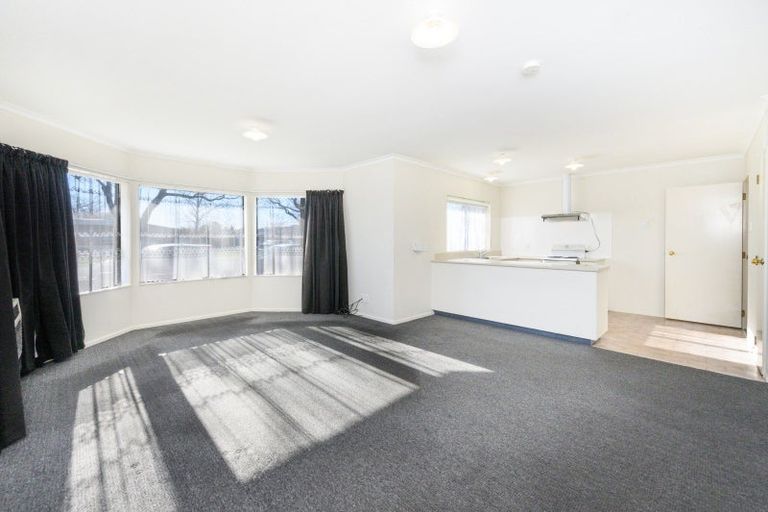 Photo of property in 714 Pioneer Highway, Takaro, Palmerston North, 4412