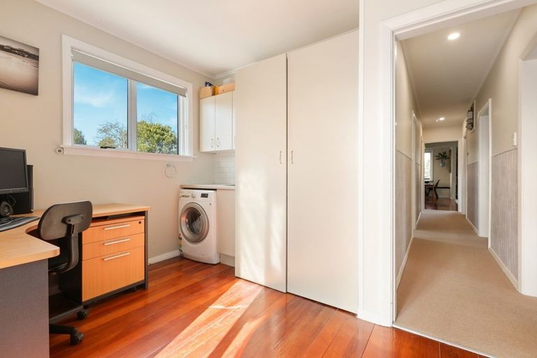 Photo of property in 6 Wilding Street, Saint Martins, Christchurch, 8022