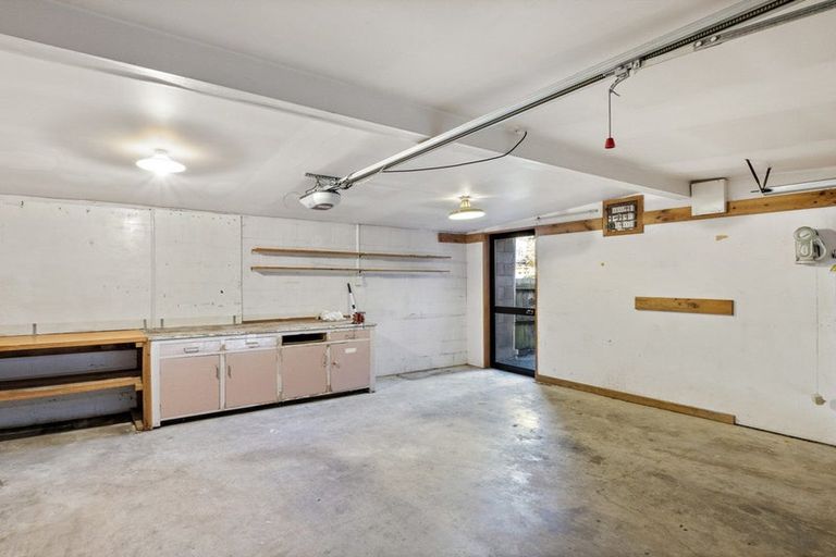 Photo of property in 10a Nikau Place, Riccarton, Christchurch, 8011