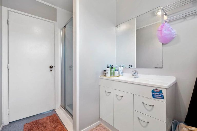 Photo of property in 1/82 Palmers Road, Clendon Park, Auckland, 2103