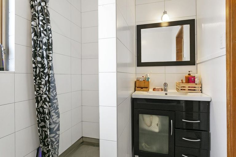 Photo of property in 80 Princes Street, Cambridge, 3434