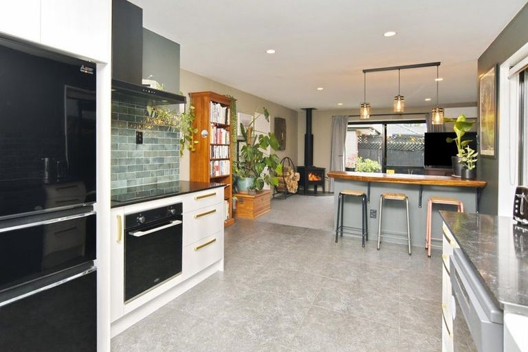 Photo of property in 45a Gladstone Road, Woodend, 7610