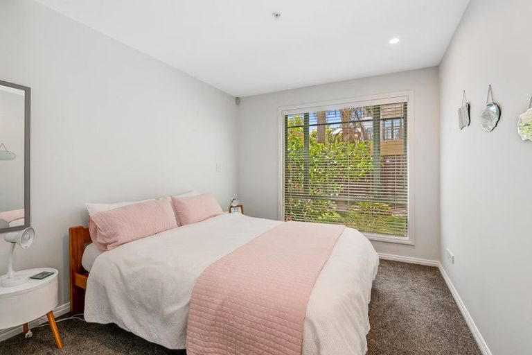 Photo of property in 41 Waterside Crescent, Gulf Harbour, Whangaparaoa, 0930