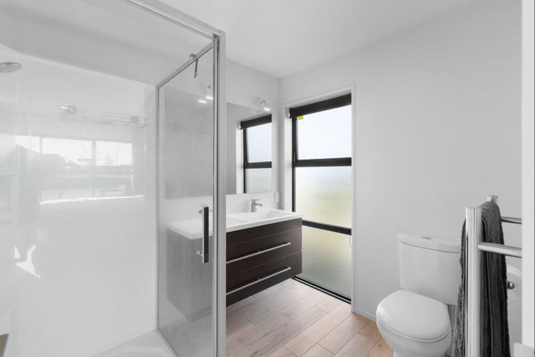 Photo of property in 15 Genoa Avenue, Rolleston, 7614