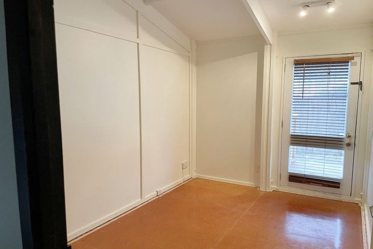 Photo of property in 6 Manurewa Grove, Wainuiomata, Lower Hutt, 5014