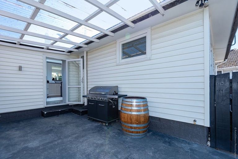 Photo of property in 45 Branston Street, Hornby, Christchurch, 8042