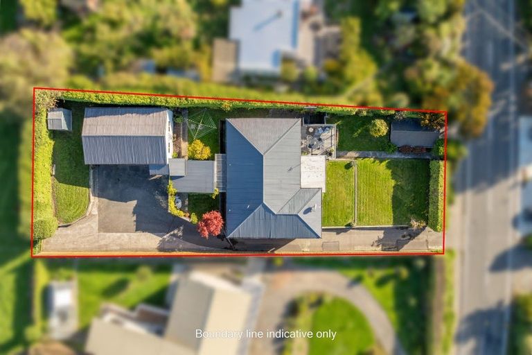 Photo of property in 72 Marine Drive, Diamond Harbour,  8971