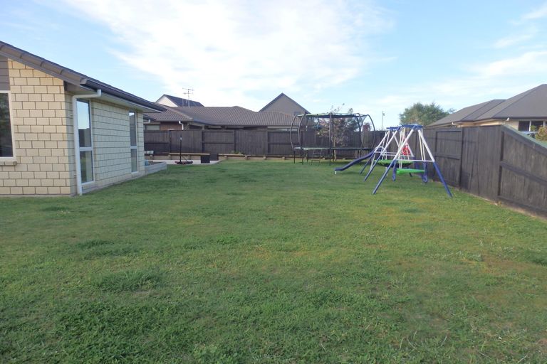 Photo of property in 7 Naomi Place, Cambridge, 3434