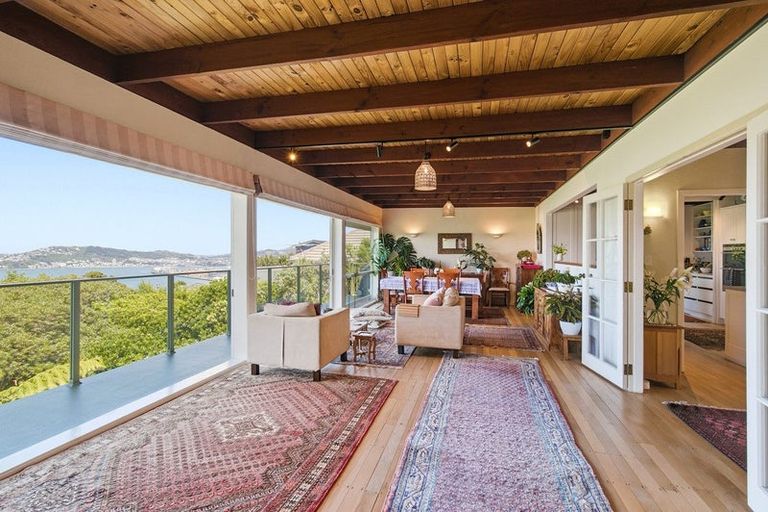 Photo of property in 12 Tensing Place, Khandallah, Wellington, 6035