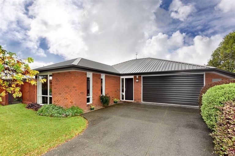 Photo of property in 30 Rempstone Drive, Halswell, Christchurch, 8025