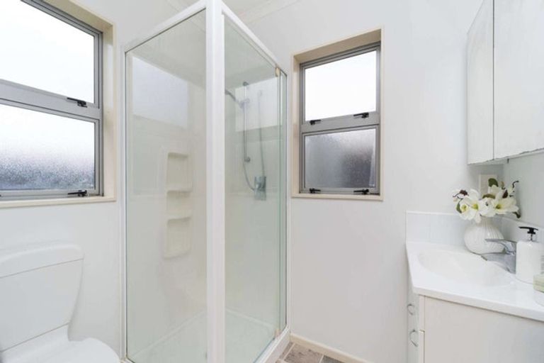 Photo of property in 58 Branigan Parade, Kelvin Grove, Palmerston North, 4414
