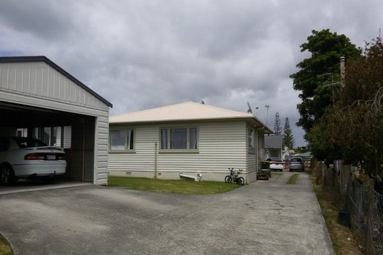 Photo of property in 168 Birkdale Road, Birkdale, Auckland, 0626