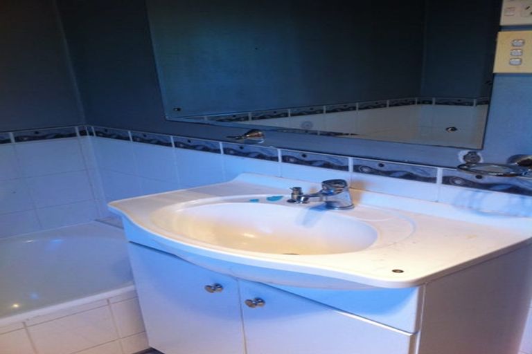 Photo of property in 453 Warspite Avenue, Ascot Park, Porirua, 5024
