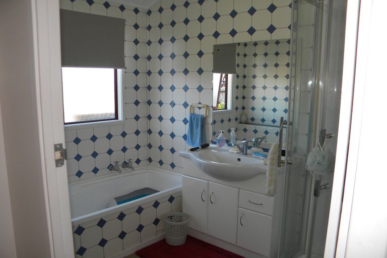 Photo of property in 142 Hiskens Place, Te Awamutu, 3800