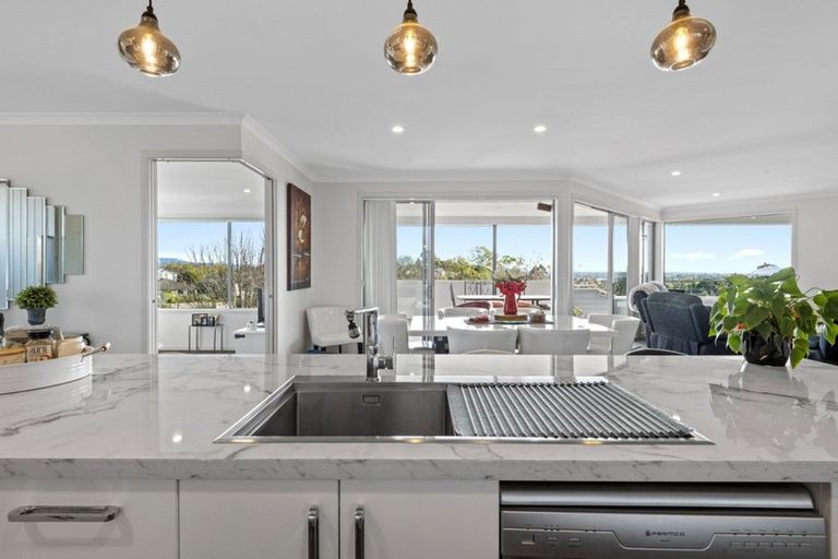 Photo of property in 60 Adler Drive, Ohauiti, Tauranga, 3112