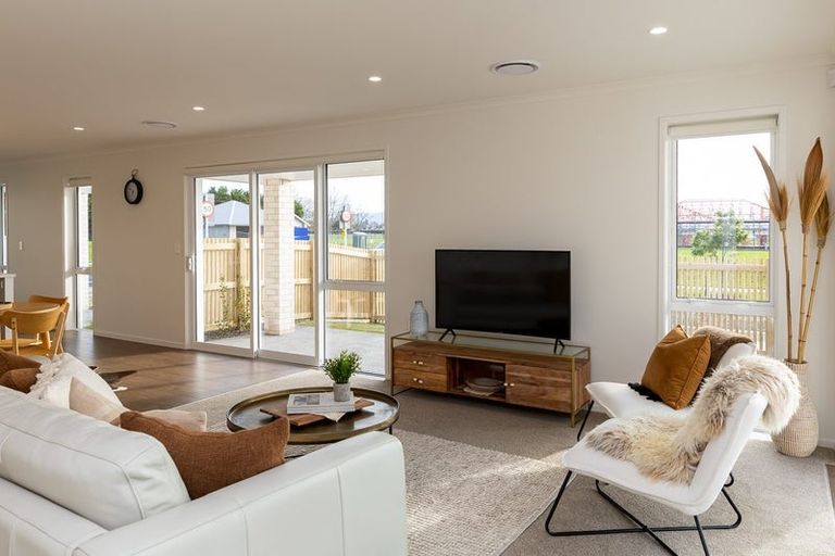 Photo of property in 1 One Haruru Street, Cambridge, 3493