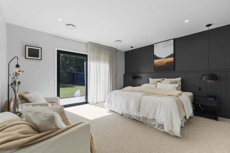 Photo of property in 28 Orchard Road, Greytown, 5712