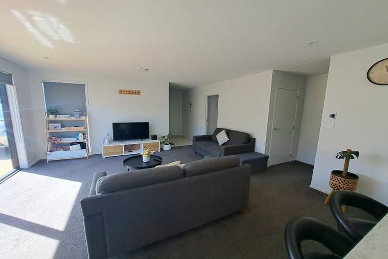 Photo of property in 10 Rehua Place, Favona, Auckland, 2024