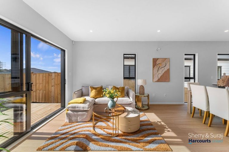 Photo of property in 71 Tributary Parade, Karaka, Papakura, 2113