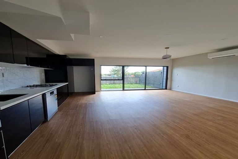 Photo of property in 14 Pasla Close, Papakura, 2110