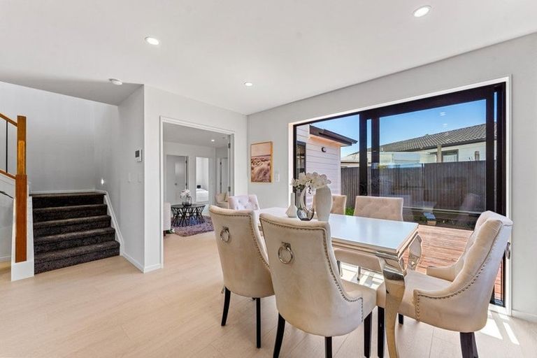 Photo of property in 38a Hyperion Drive, Randwick Park, Auckland, 2105