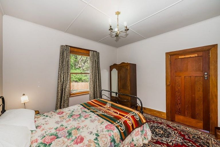 Photo of property in 64 Wellington Road, Paekakariki, 5034