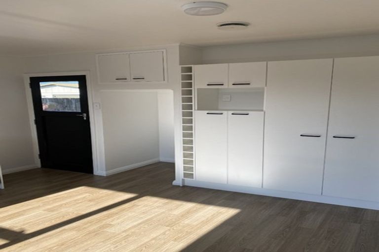 Photo of property in 98 King Street, Taradale, Napier, 4112