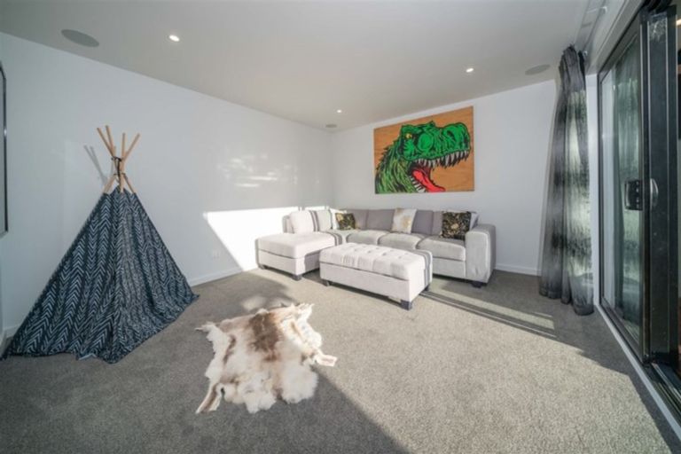 Photo of property in 23 Hinterland Drive, Prebbleton, 7604