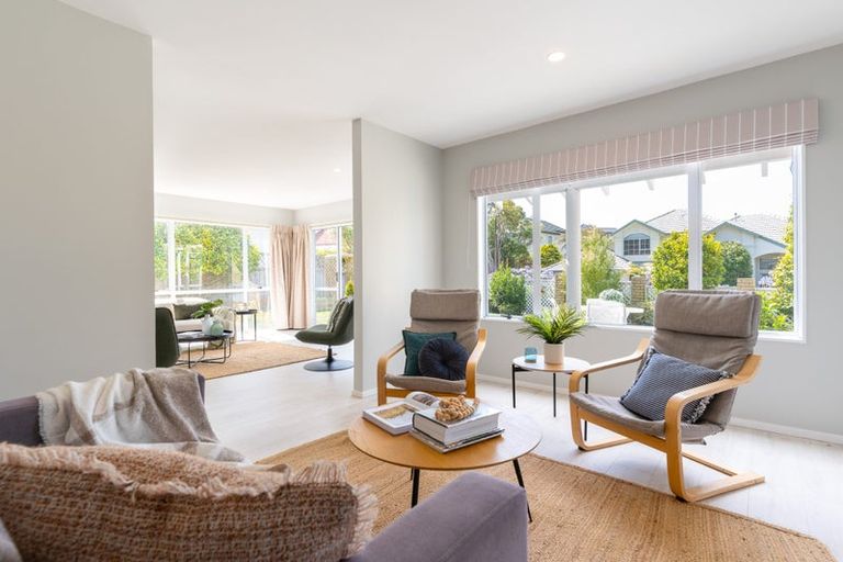 Photo of property in 138 Westchester Drive, Churton Park, Wellington, 6037