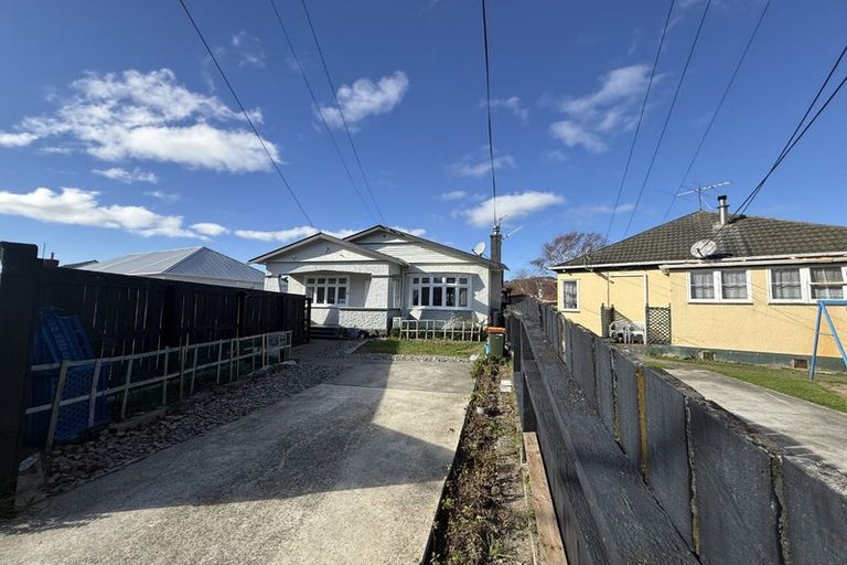 Photo of property in 14 Athlone Crescent, Boulcott, Lower Hutt, 5011