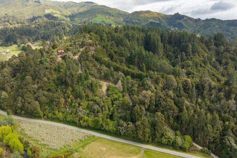 Photo of property in 34 Brooklyn Valley Road, Brooklyn, Motueka, 7198