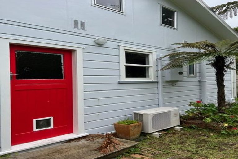 Photo of property in 19 Laura Avenue, Brooklyn, Wellington, 6021