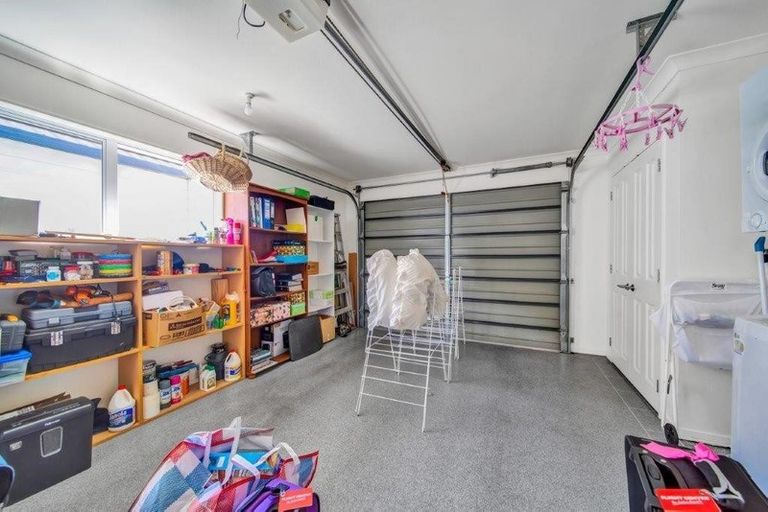 Photo of property in 37 Victoria Street, Hawera, 4610