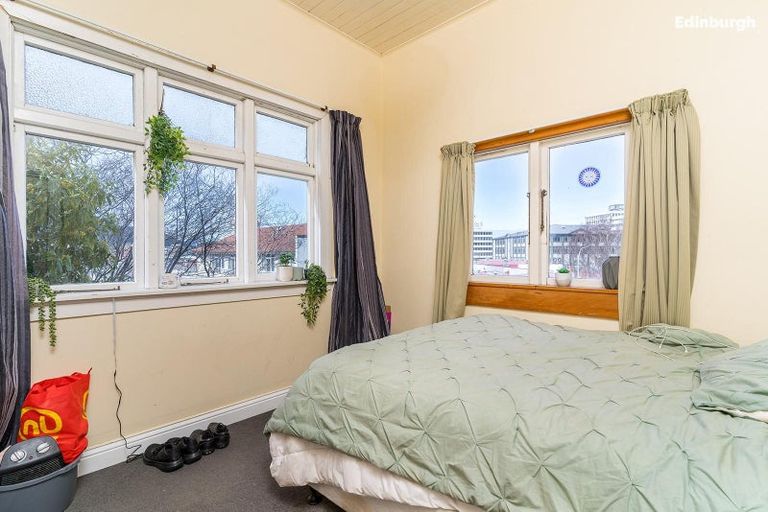 Photo of property in 1 Haddon Place, Dunedin Central, Dunedin, 9016
