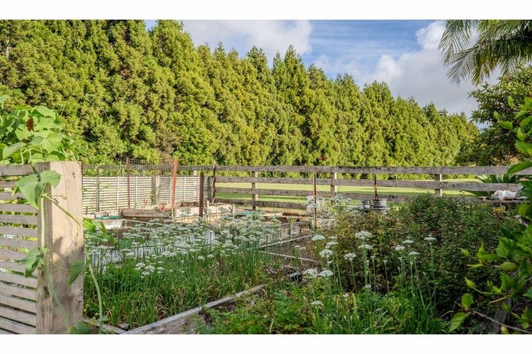 Photo of property in 150b Koropewa Road, Waipapa, Kerikeri, 0295