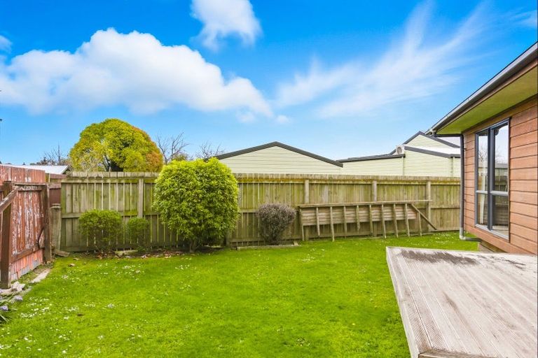 Photo of property in 57 Tiro Tiro Road, Levin, 5510