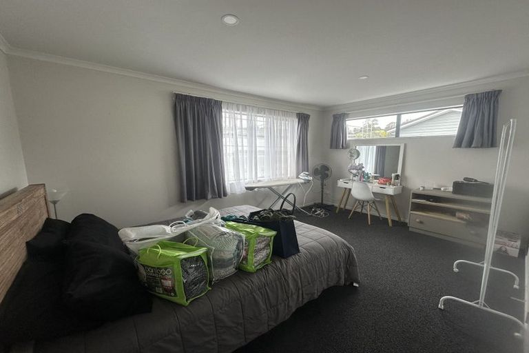 Photo of property in 8 Kato Way, Pukekohe, 2120