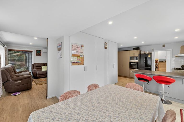 Photo of property in 287 Burwood Road, Burwood, Christchurch, 8083