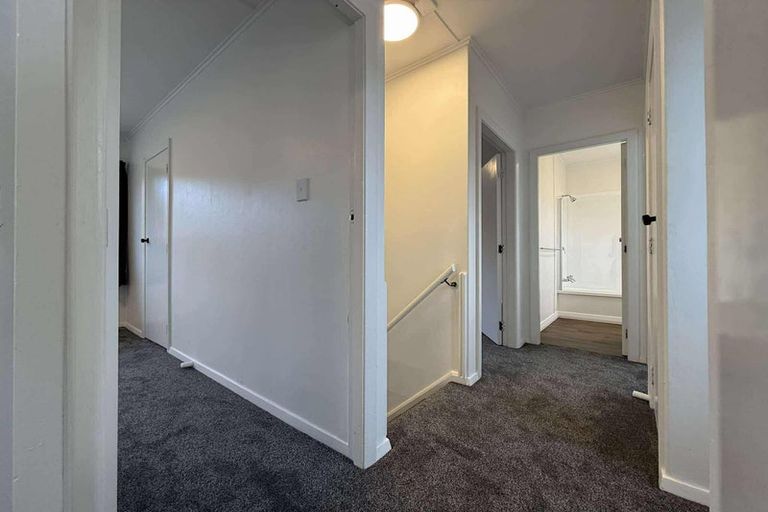 Photo of property in 11 Wainhouse Street, Stokes Valley, Lower Hutt, 5019