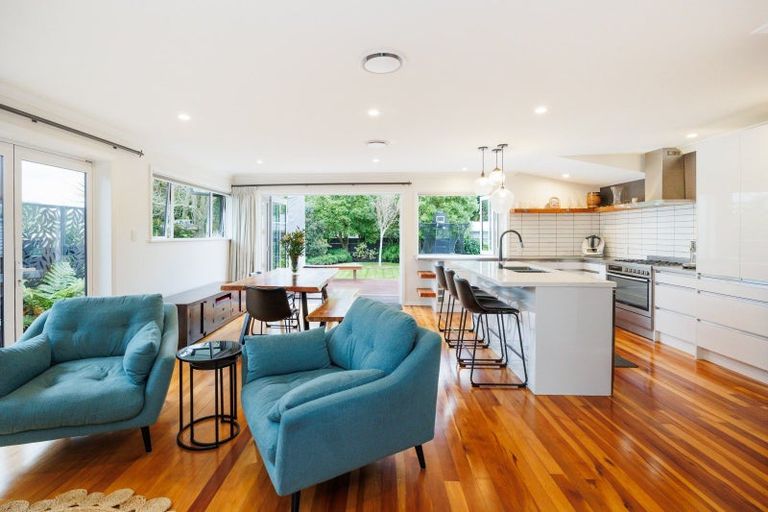 Photo of property in 50 Newcastle Street, Hokowhitu, Palmerston North, 4410
