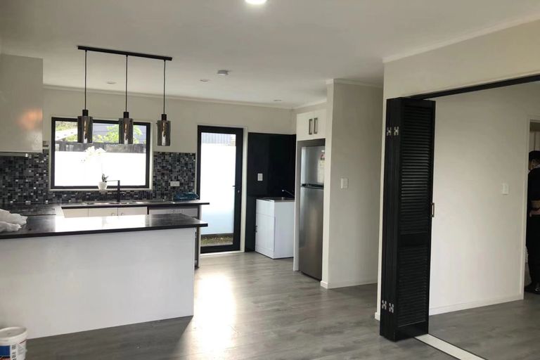 Photo of property in 31 Colombo Road, Waiuku, 2123