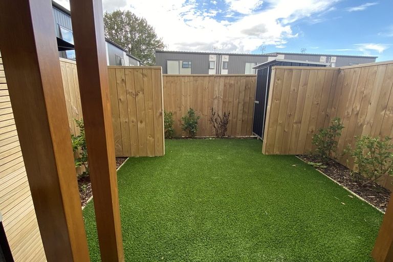 Photo of property in 5/41 Kervil Avenue, Te Atatu Peninsula, Auckland, 0610