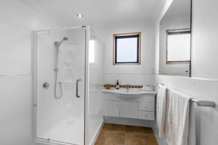 Photo of property in 20 Prince Street, Winton, 9720